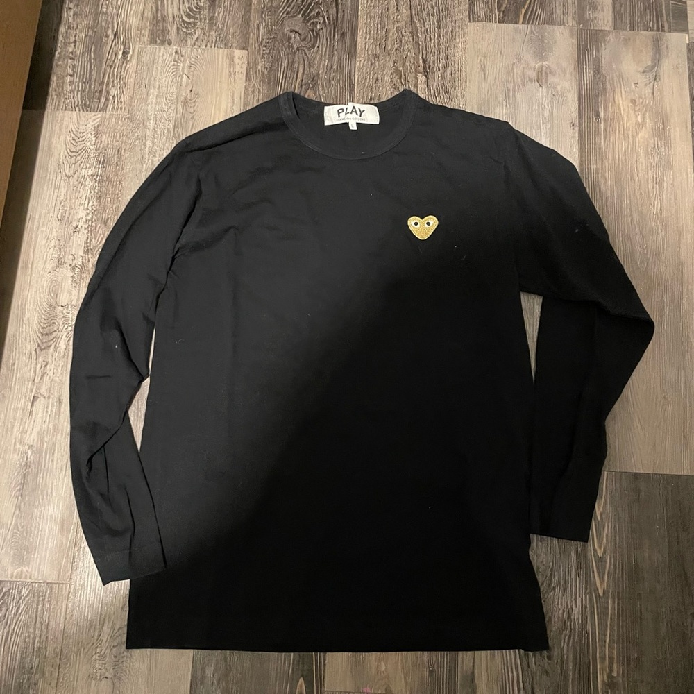 Play come see garçons t shirt good heart black long sleeve